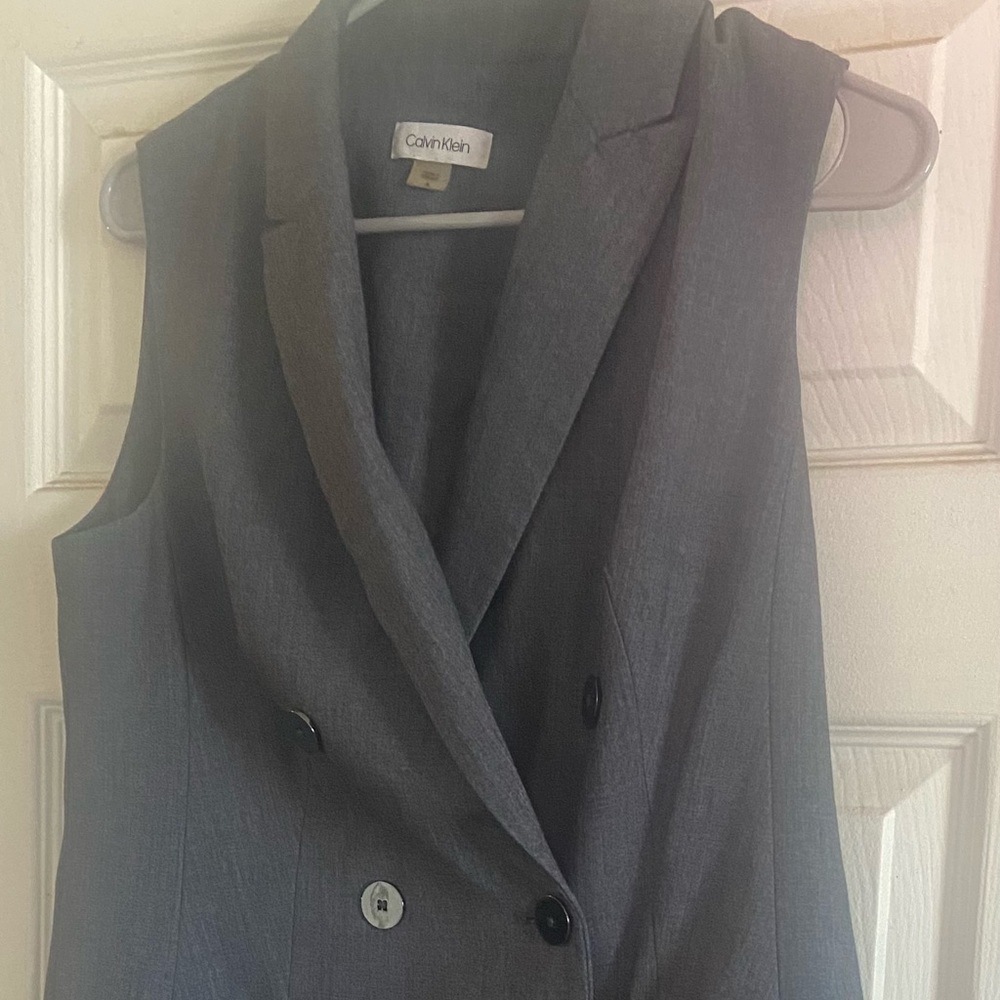 Nice office style dress size 6